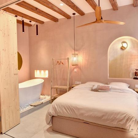 La Loge Du Reveur - Spa - Vieux-Lyon Buitenkant foto